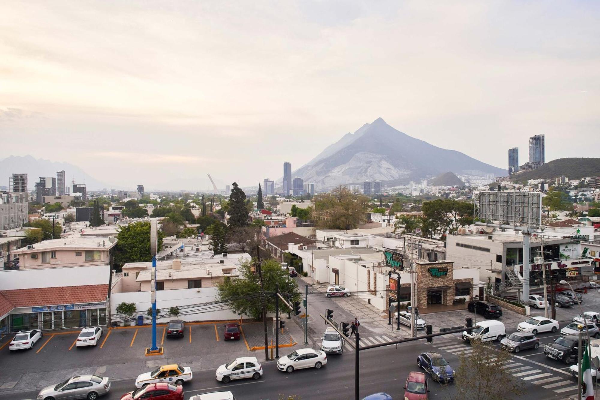 The Westin Monterrey Valle San Pedro Garza Garcia Exterior photo