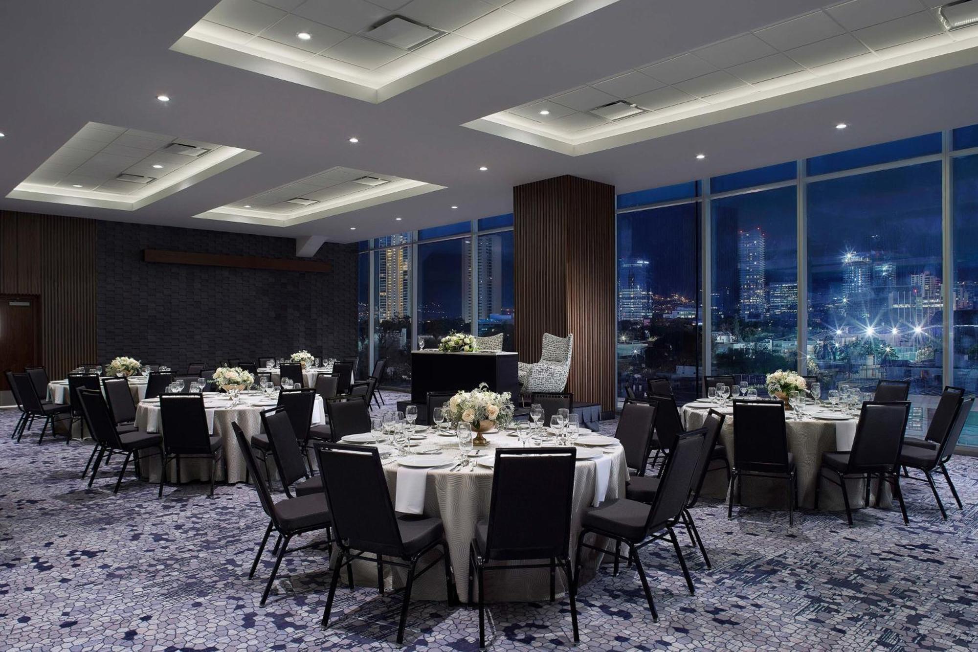The Westin Monterrey Valle San Pedro Garza Garcia Exterior photo